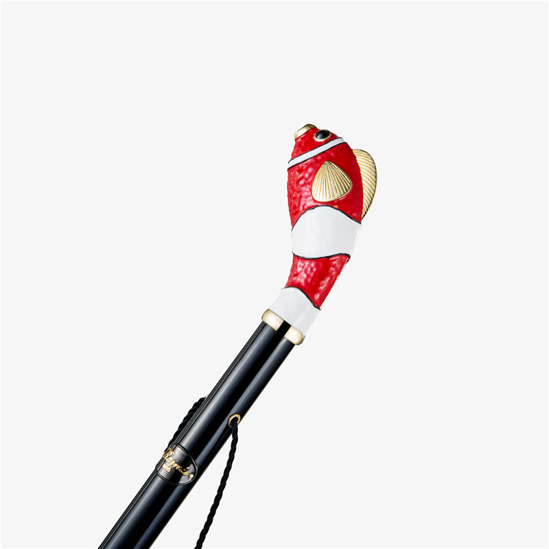 Red clown fish shoe horn